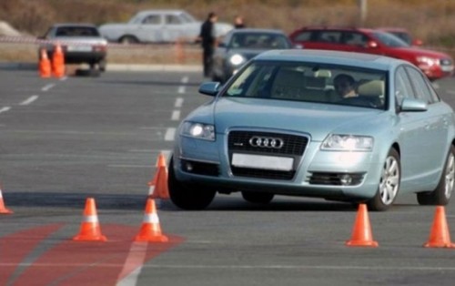 Экзамен по вождению в Крыму